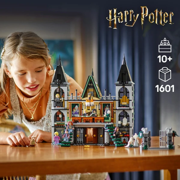 LEGO® HARRY POTTER™ MALFOY MANOR
