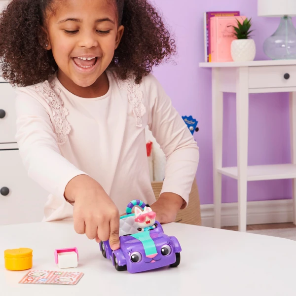 GABBY\'S DOLLHOUSE ΚΑΡΛΙΤΑ ΟΧΗΜΑ