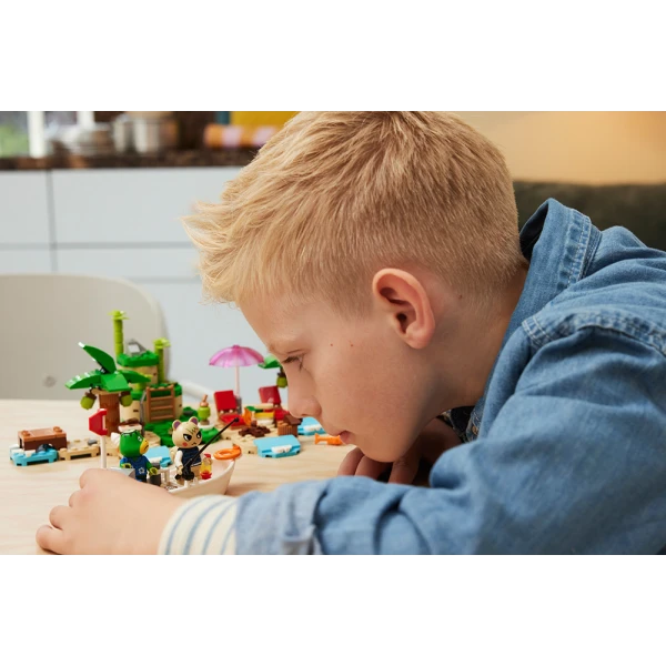 LEGO® ANIMAL CROSSING™ ΠΕΡΙΗΓΗΣΗ ΤΟΥ KAPP\'N ΜΕ ΒΑΡΚΑ ΣΤΟ ΝΗΣΙ