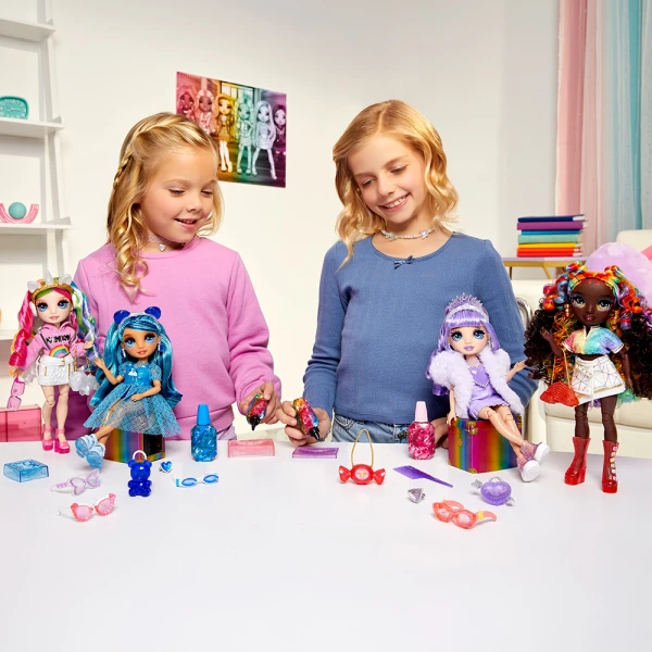 RAINBOW HIGH CREATIVE CRYSTALS FASHION DOLL - SKYLER