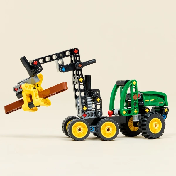 LEGO® TECHNIC ΜΗΧΑΝΗ ΥΛΟΤΟΜΙΑΣ ΜΕ ΤΡΟΧΟΥΣ JOHN DEERE 1470H