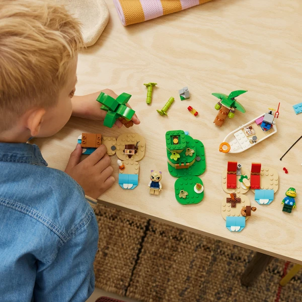 LEGO® ANIMAL CROSSING™ ΠΕΡΙΗΓΗΣΗ ΤΟΥ KAPP\'N ΜΕ ΒΑΡΚΑ ΣΤΟ ΝΗΣΙ