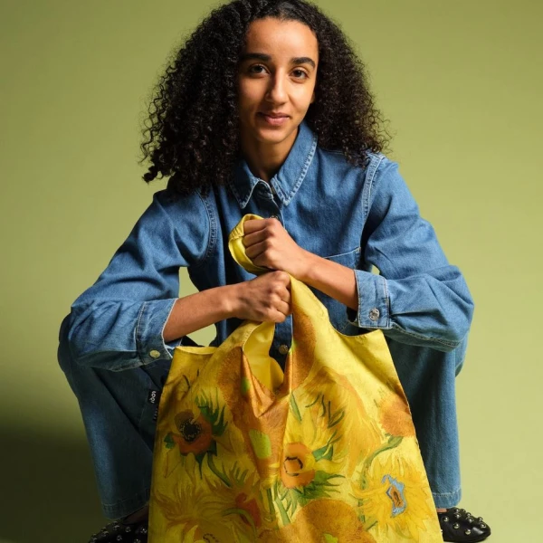 LOQI RECYCLED TOTE BAG - VINCENT VAN GOGH SUNFLOWERS