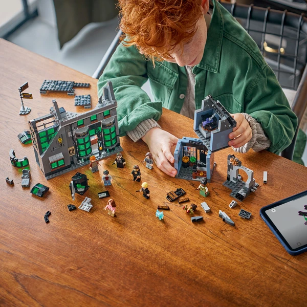 LEGO® HARRY POTTER™ KNOCKTURN ALLEY™  ΜΑΓΙΚΑ ΚΑΤΑΣΤΗΜΑΤΑ