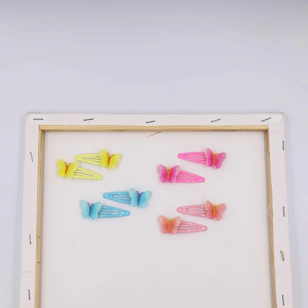 HAIR CLIPS SET OF 2 CLICK-CLACK BUTTERFLY - 4 COLOURS