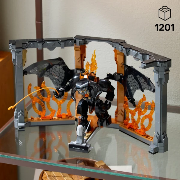 LEGO® ICONS Ο ΑΡΧΟΝΤΑΣ ΤΩΝ ΔΑΚΤΥΛΙΔΙΩΝ ΒΙΒΛΙΟΣΤΑΤΗΣ ΜΠΑΛΡΟΓΚ