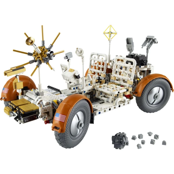LEGO® TECHNIC ΣΕΛΗΝΙΑΚΟ ΌΧΗΜΑ ΠΕΡΙΠΛΑΝΗΣΗΣ NASA APOLLO - LRV