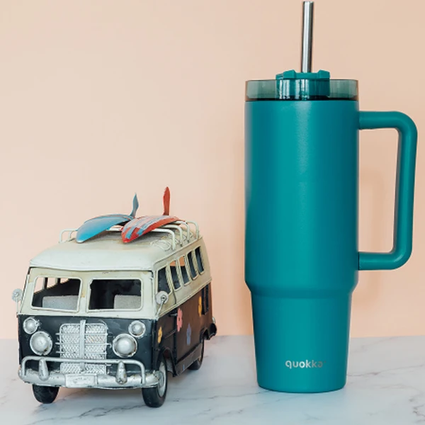 QUOKKA STAINLESS STEEL THERMAL ΚΟΥΠΑ ΜΕ ΚΑΛΑΜΑΚΙ & ΛΑΒΗ 950ml STREAM MIDNIGHT GREEN