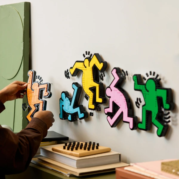 LEGO® ART KEITH HARING – ΑΝΘΡΩΠΑΚΙΑ ΠΟΥ ΧΟΡΕΥΟΥΝ