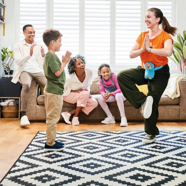 ACTION GAME FART YOGA