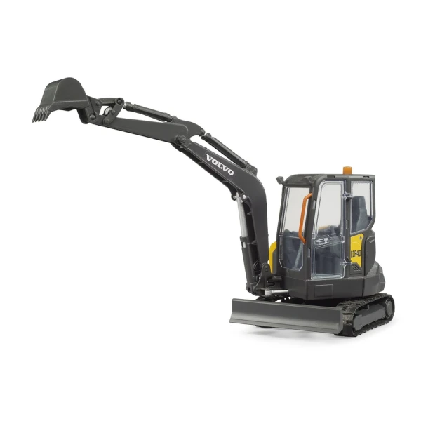 BRUDER VOLVO ECR40 MINI CRAWLER EXCAVATOR