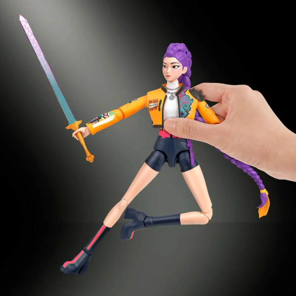 K-POP FIGURE 15cm WITH EXPRESSIONS & ACCESSORIES - RUMI