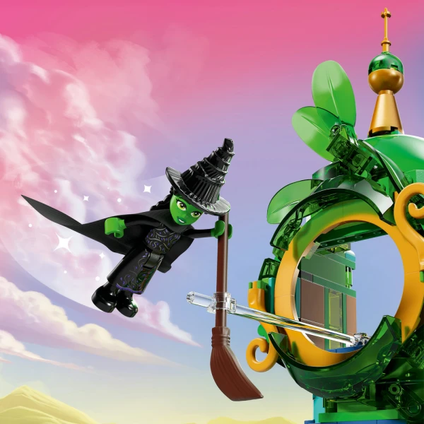 LEGO® WICKED ΚΑΛΩΣ ΗΡΘΑΤΕ ΣΤΗ ΣΜΑΡΑΓΔΕΝΙΑ ΠΟΛΗ