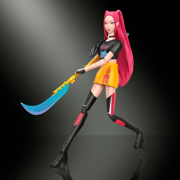 K-POP FIGURE 15cm WITH EXPRESSIONS & ACCESSORIES - MIRA