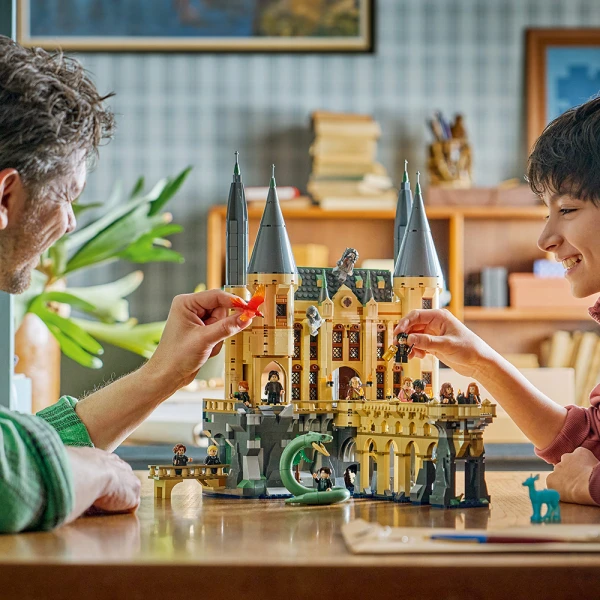 LEGO® HARRY POTTER™ ΚΑΣΤΡΟ ΤΟΥ HOGWARTS™ ΑΝΑΤΟΛΙΚΗ ΠΤΕΡΥΓΑ