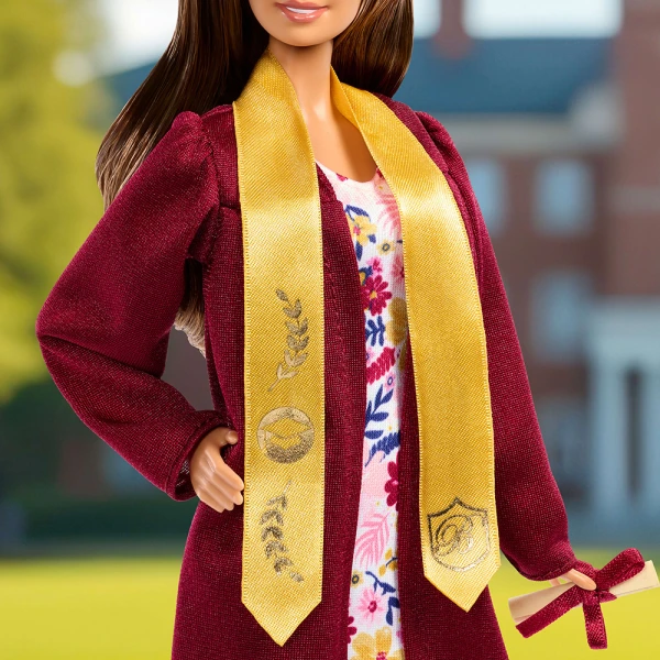 BARBIE SIGNATURE ΚΟΥΚΛΑ GRADUATION WISHES